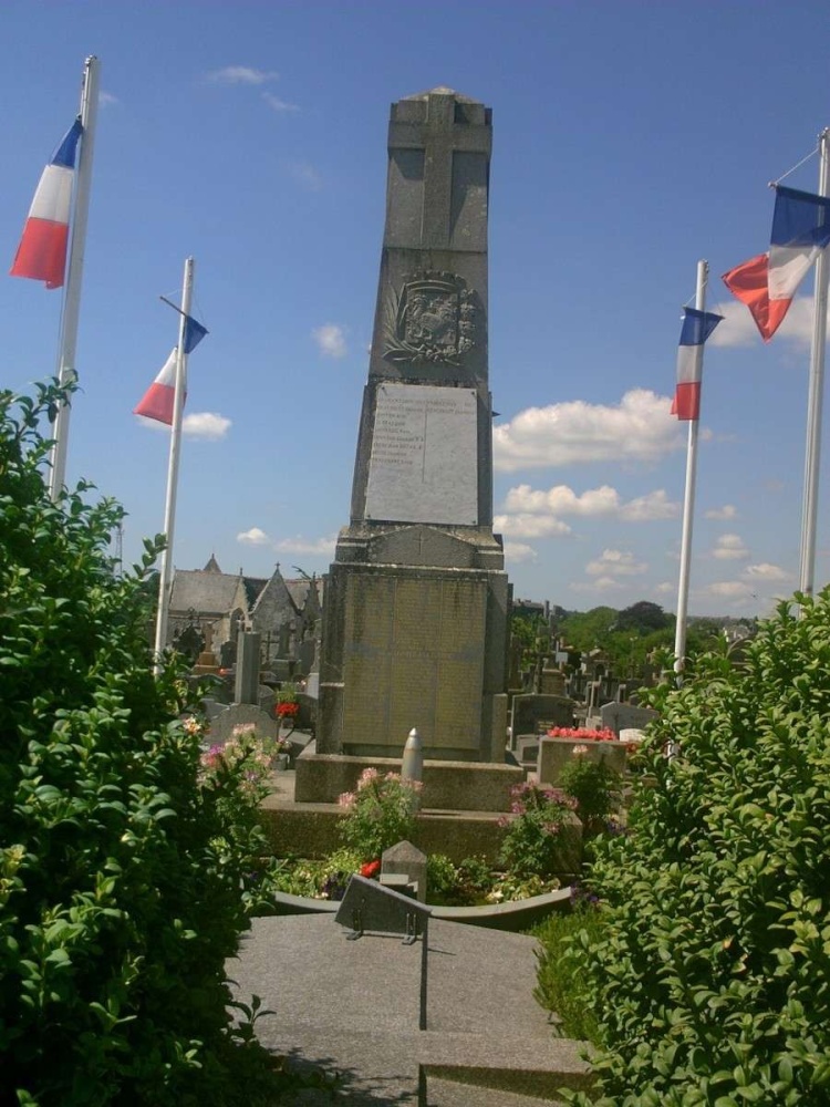 [Histoires et Histoire] Monuments aux morts originaux Français Tome 1 - Page 16 Monume11